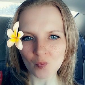 Meet your Posher, Brandee